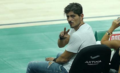 Άναψε φωτιές με story ο Γιαννακόπουλος: Έκανε google search για Τάις