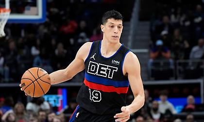 Συνεχίζει στους Πίστονς για άλλα δύο χρόνια ο Φοντέκιο