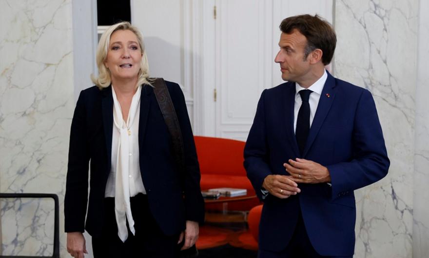 Γαλλία: Πρώτη χωρίς αυτοδυναμία η Λεπέν