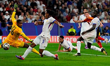 Ζάλισε τον Τσουαμενί με ασύλληπτη ντρίμπλα και ολοκλήρωσε την ισπανική ανατροπή ο Όλμο!