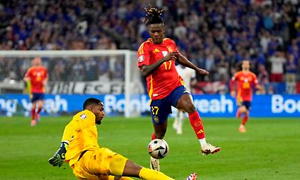 Θα ζήλευε και ο... Πουγιόλ: Απίθανο τάκλιν του Μενιάν στον Νίκο Γουίλιαμς!