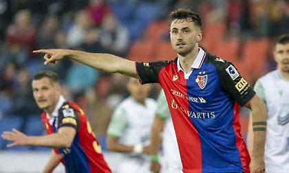 Ανανεώνει στη Βασιλεία ο Σμιντ