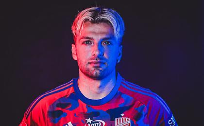 Μεγαλώνει η ελληνική παροικία στη Ράκοφ: Ανακοίνωσε και τον Λάμπρου!