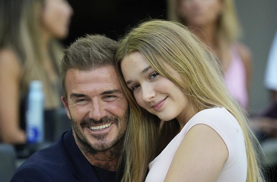 Ο David Beckham λιώνει για την κόρη του που έγινε 13 ετών - Το απίθανο βίντεο