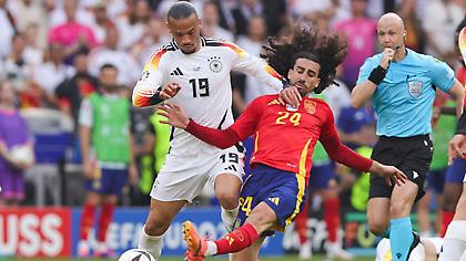 Το χέρι του Κουκουρέγια προβληματίζει Έλληνες διαιτητές και παρατηρητές