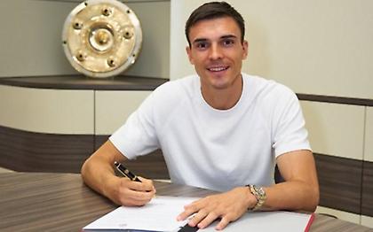 Επίσημο: Στην Μπάγερν Μονάχου μέχρι το 2028 ο Παλίνια