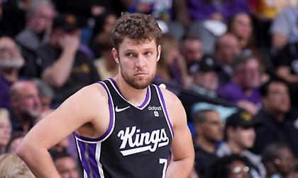 Πρόεδρος Ράπτορς για τον Βεζένκοφ: «Προσπαθούμε να βγάλουμε μία άκρη - Θα παρθεί η σωστή απόφαση»