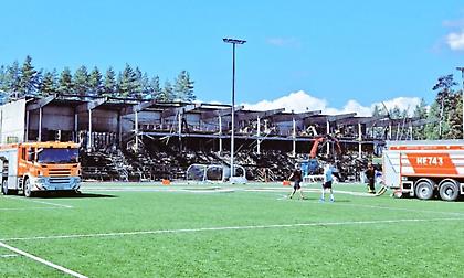 Ασύλληπτη καταστροφή: Η φινλανδική Γκνίσταν έχασε τα πάντα σε καταστροφική πυρκαγιά στο γήπεδο!