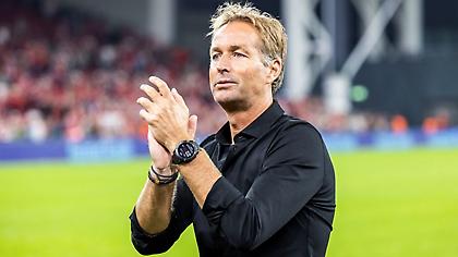 Τέλος από τον πάγκο της Δανίας ο Χιούλμαντ