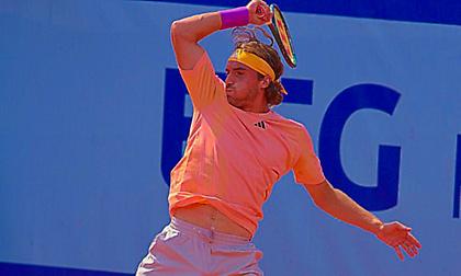 Στα ημιτελικά του Γκστάαντ ο Τσιτσιπάς!