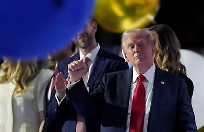 Τραμπ: «Αίμα κυλούσε παντού, είχα τον Θεό μαζί μου»