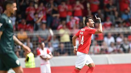 Σκόραρε ξανά σε φιλικό της Μπενφίκα ο Παυλίδης - Αποθέωση από τα πορτογαλικά ΜΜΕ