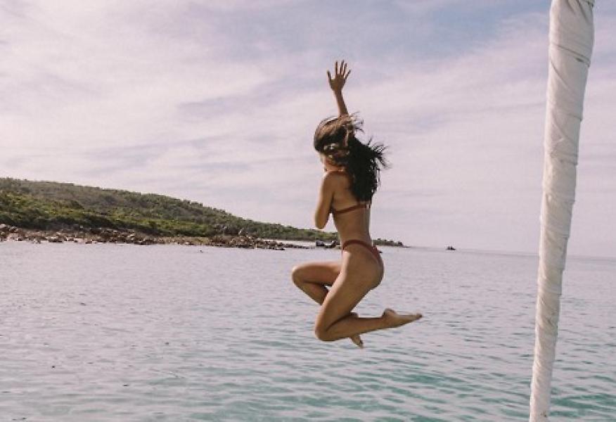 Ηλιακή δηλητηρίαση ή ηλιακό έγκαυμα; Ποιές είναι οι διαφορές και πώς θα τα αναγνωρίσετε