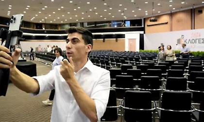 «Δεν είσαι η μόνη ορφανή»: Σάλος με τον Φειδία Παναγιώτου στην Κύπρο