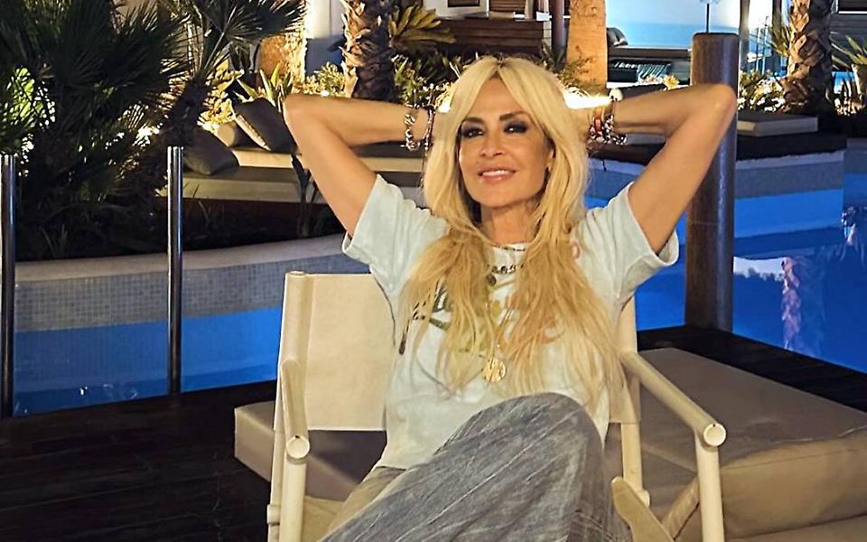 Άννα Βίσση: Το ατύχημα που την έστειλε σε ιατρικό κέντρο πριν τη συναυλία στο Ηράκλειο