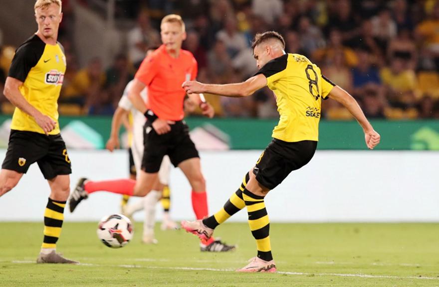 ΑΕΚ-Ίντερ Ντ' Εσκάλδες: Τρίτο γκολ για την Ένωση με τον Γκατσίνοβιτς