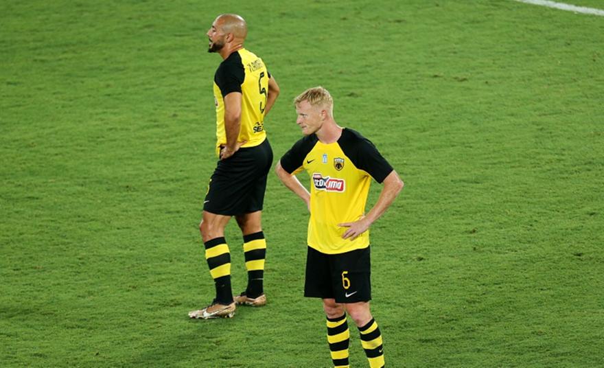 ΑΕΚ-Ίντερ Εσκάλδες 4-3: Αποδοκιμασίες από τον κόσμο στο τέλος του αγώνα