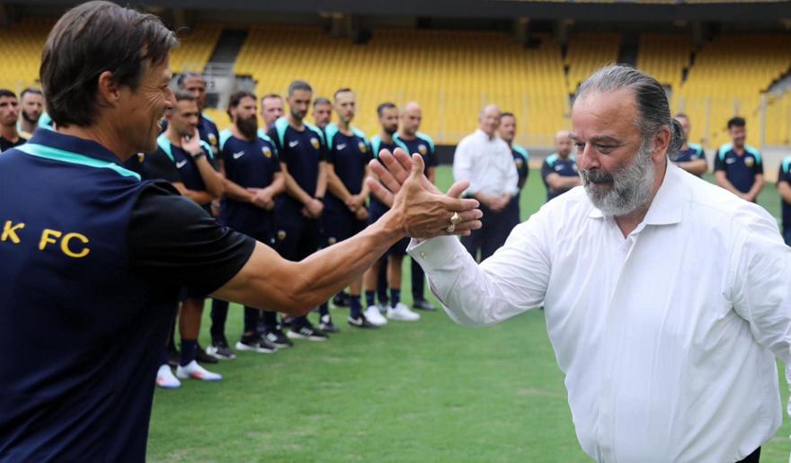 ΑΕΚ: Αγιασμός στην OPAP Arena παρόντος του Ηλιόπουλου