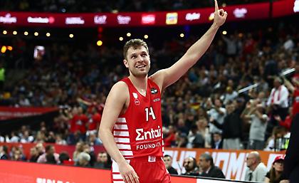 Προανήγγειλε επιστροφή Βεζένκοφ με... Βασίλη Καρρά ο Ολυμπιακός!