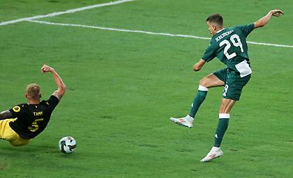 Ιδανικό τελείωμα Γερεμέγεφ για το 1-0 του Παναθηναϊκού στο 9’