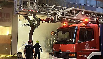 Φωτιά στο θέατρο Broadway – Απεγκλωβίστηκαν τουλάχιστον 10 άτομα