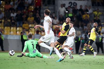 Σε γήπεδο με κανονικό και όχι πλαστικό χλοοτάπητα η ρεβάνς της ΑΕΚ με την Ίντερ ντ΄ Εσκάλδες