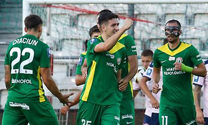 Σκόραρε με υπέροχη κεφαλιά στην Πολωνία ο Κοσίδης!