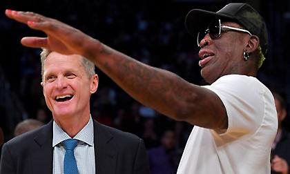 Κράξιμο Ρόντμαν σε Κερ: «Δεν κάνει τίποτα από τον πάγκο!»