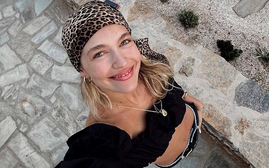 Κλέλια Ανδριολάτου: Από τη Σίφνο στο Κατάκολο και στο πρωινό ξύπνημα