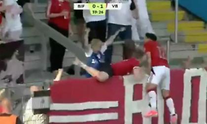 «Πάγωσε» την έδρα της Μπρόντμπι ο Εμμανουηλίδης - Δείτε το γκολ