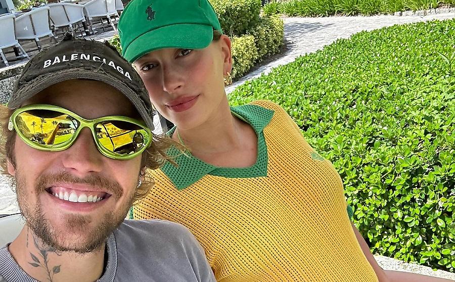 Video: H Hailey Bieber χαϊδεύει τη φουσκωμένη κοιλίτσα της λίγο πριν γεννήσει