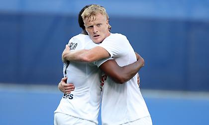 Ανησυχία στην ΑΕΚ: Αποχώρησε κουτσαίνοντας ο Γιόνσον στο 56ο λεπτό του ματς με την Ίντερ Ντ' Εσκάλδες