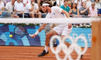 Τα highlights από την αναμέτρηση του Τσιτσιπά με τον Τζόκοβιτς