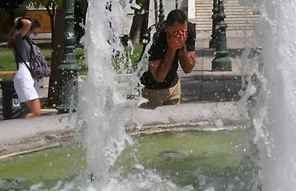 Καιρός: 1η Αυγούστου με μποφόρ και ζέστη – Πού θα δούνε 37αρια