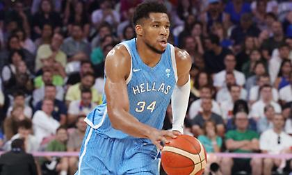 Άλλη μια συγκινητική εμφάνιση από τον Γιάννη!