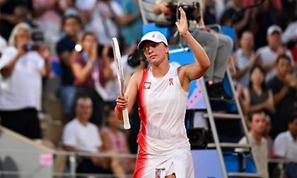 «Χάλκινη» η Σβιόντεκ στο Παρίσι