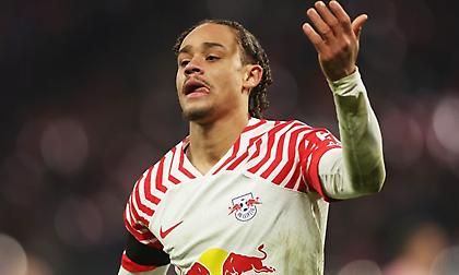 Επίσημος ο νέος δανεισμός του Σίμονς στη Λειψία