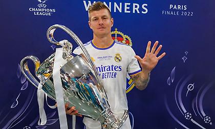 Κορυφαίος ποδοσφαιριστής της σεζόν στη Γερμανία ο Κρόος