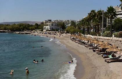 Καιρός: Αμετάβλητη η θερμοκρασία σήμερα - Πού θα πέσουν μπόρες