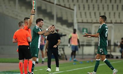 Πέρασε στο ματς ως αλλαγή και αποθεώθηκε από τους φίλους του Παναθηναϊκού ο Ιωαννίδης