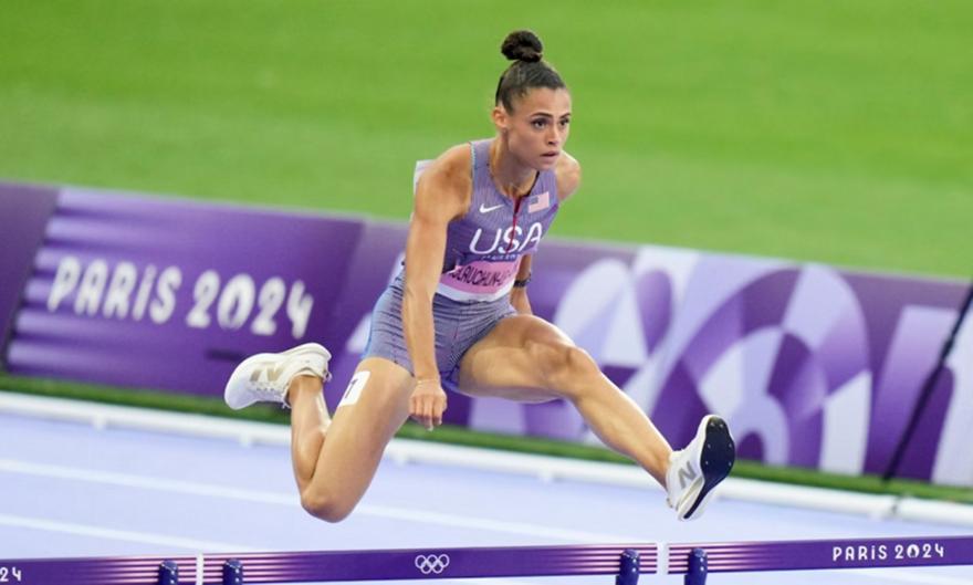 «Έσπασε» ξανά τα χρονόμετρα στα 400 μέτρα με εμπόδια η Μακλάφλιν