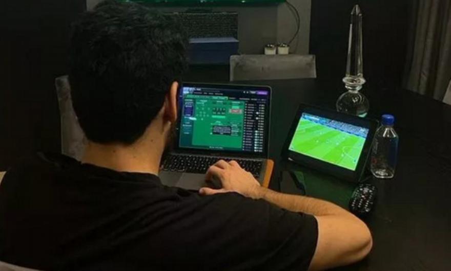 Τα «κατορθώματα» των ποδοσφαιριστών στο Football Manager Τα «κατορθώματα» των ποδοσφαιριστών στο Football Manager