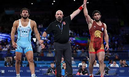 Χάλκινο μετάλλιο στο ρεπεσάζ για τον Κουρουγκλίεφ!