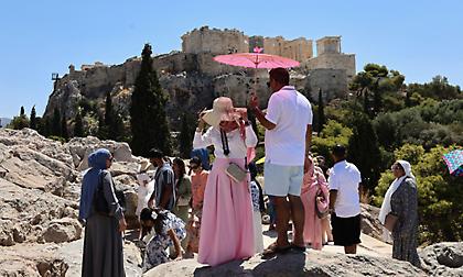 Το φετινό, καυτό καλοκαίρι της Αθήνας σπάει το ένα ρεκόρ μετά το άλλο