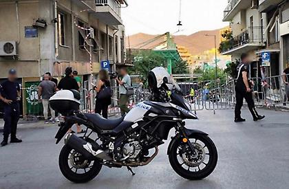 Συνελήφθη 32χρονος που πυροβόλησε και τραυμάτισε δύο άτομα έξω από τη Λεωφόρο