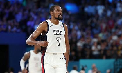 Κέβιν Ντουράντ για τα 4 χρυσά μετάλλια: «Πιστεύω ότι κάποιος μπορεί να με ξεπεράσει»