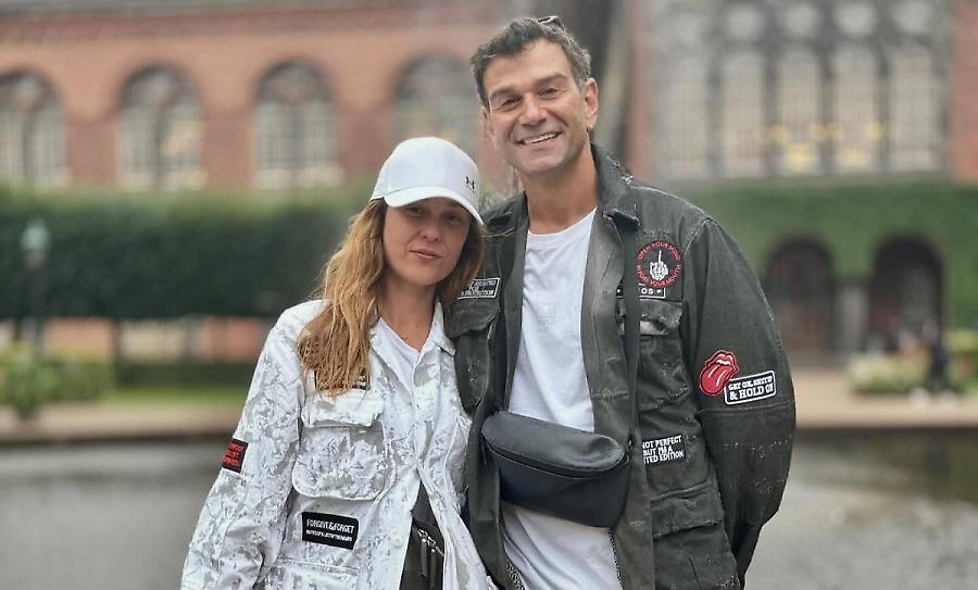 Θάλεια Ματίκα- Τάσος Ιορδανίδης: Έφαγαν πολύ βροχή με τα παιδιά τους στην Κοπεγχάγη