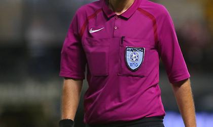 Ποιος διαιτητής κράτησε την θέση του παρά την αντίθεση του Ολυμπιακού - Βαρύ το κλίμα στην ΑΕΚ