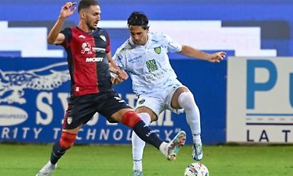 Πρόκριση για Λέτσε, Κάλιαρι