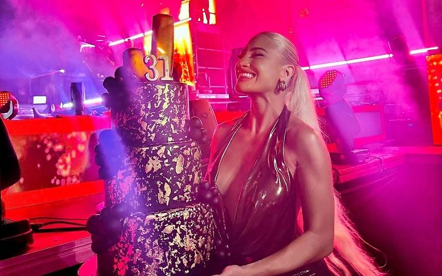 Ιωάννα Τούνη: Θετική στον Covid μετά τα party στη Μύκονο και στη Χαλκιδική